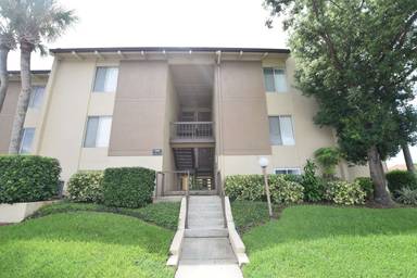 Main picture of 596 Orange Dr