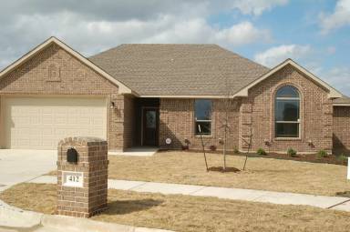 Main picture of 412 Centenial Ave
