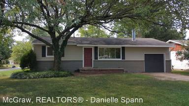 Main picture of 617 E Fort Worth Pl