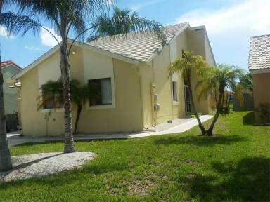 Main picture of 6340 Country Fair Cir