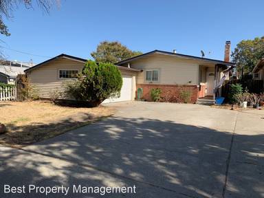 Main picture of 3339 Cecelia Way