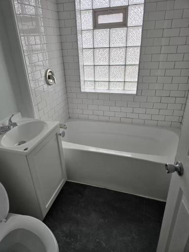 Main picture of 4611 W Stark St