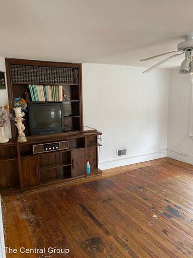 Main picture of 44 Crescent St