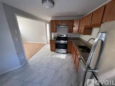 Main picture of 3021 W Belmont Ave