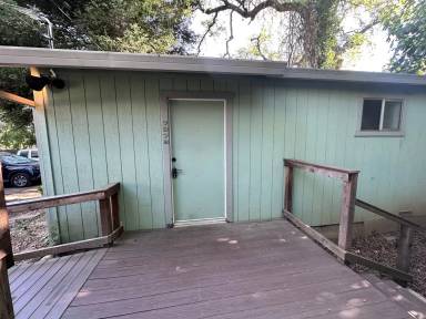 Main picture of 737 Leland Ct