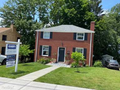 Main picture of 23 York Dr