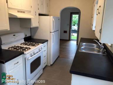 Main picture of 2133 Clear Ave