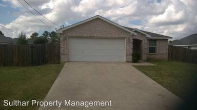 Main picture of 815 Edd Rd
