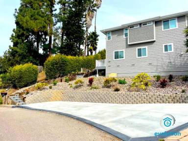 Main picture of 8673 Golf Dr