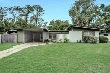 Main picture of 1028 Legay Ave