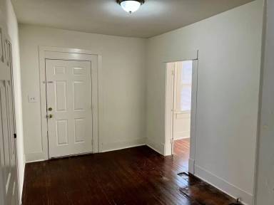 Main picture of 709 Nisbett St