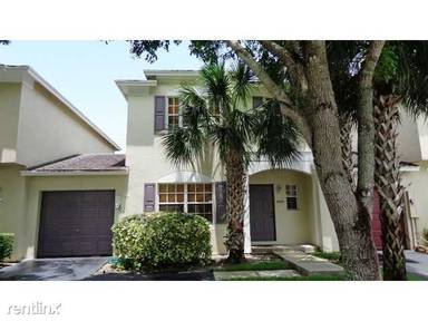 Main picture of 5870 S Golden Beauty Ln