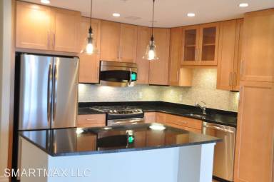 Main picture of One Park Crest