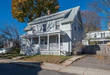 Main picture of 25 Ellis Ave