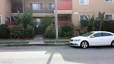 Main picture of 11316 Victoria Ave