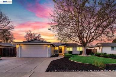 Main picture of 4127 Alvarado St