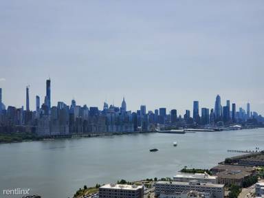 Main picture of Stonehenge