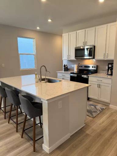 Main picture of 14721 Cashew Ave