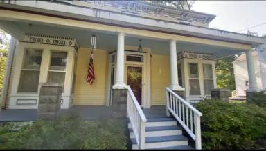Main picture of 311 S Main St