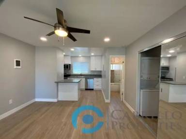 Main picture of 4733 Utah St