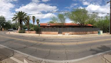 Main picture of 1343 E 9th St