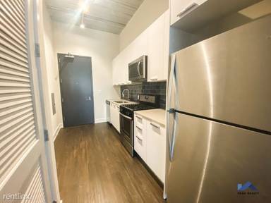Main picture of 1435 N Wells St