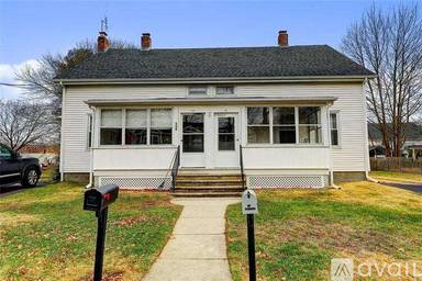 Main picture of 74 Main St