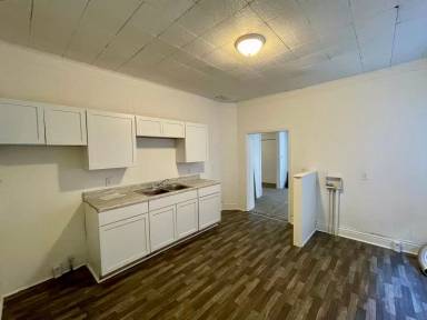 Main picture of 1024 N 11th St