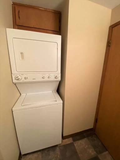 Main picture of 1704 N Regal Pl