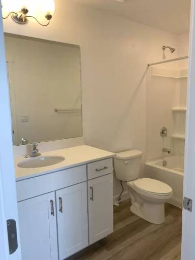 Main picture of 1359 S Oakdale Dr