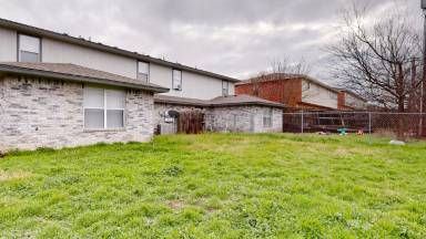 Main picture of 2813 Cantabrian Dr