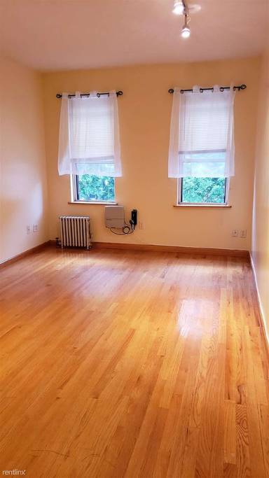 Main picture of 3280 Nostrand Ave