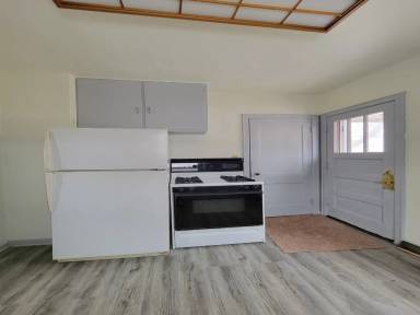 Main picture of 1231 S 11th Ave