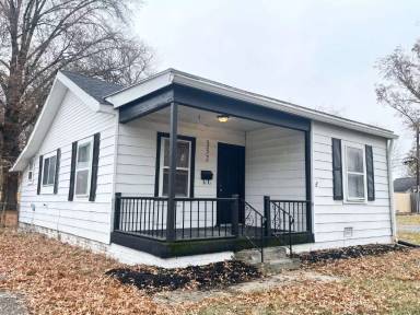Main picture of 320 N 21st Ave