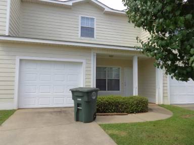 Main picture of Courtyard Subdivision