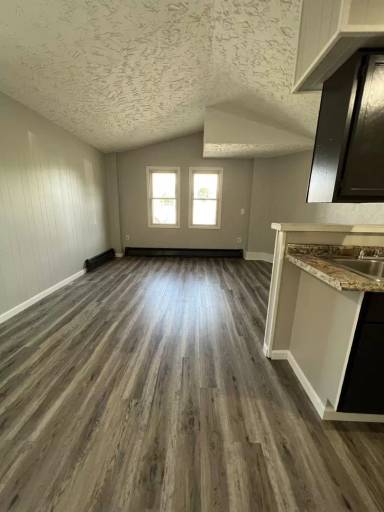Main picture of 514 W 16th St