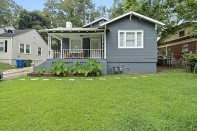 Main picture of 1012 Byron Dr SW