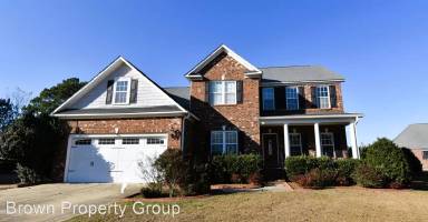 Main picture of 805 Bobby Jones Dr