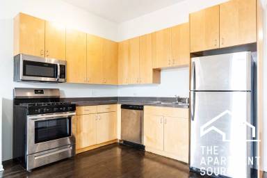 Main picture of 2519 W North Ave