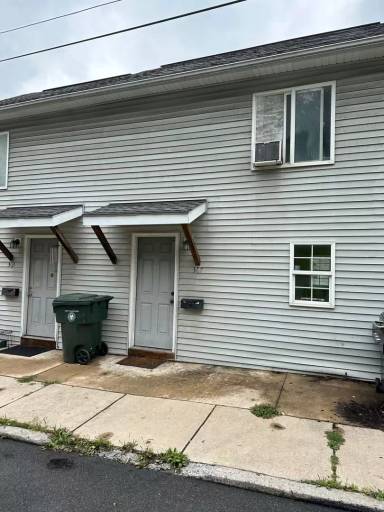 Main picture of 367 Pine St