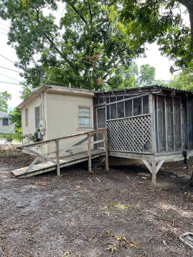 Main picture of 3904 39th Ct N