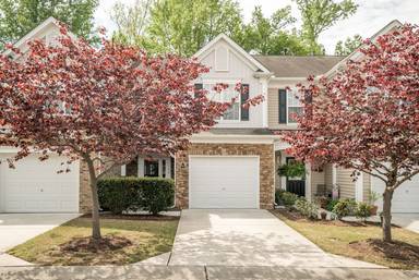 Main picture of 7152 Racine Way