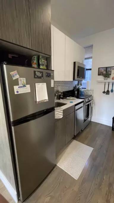 Main picture of 15 Queensberry St