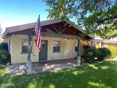 Main picture of 12470 1st St