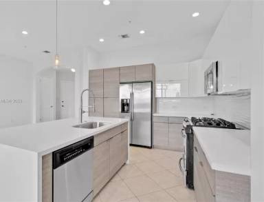 Main picture of 3055 NW 126th Ave