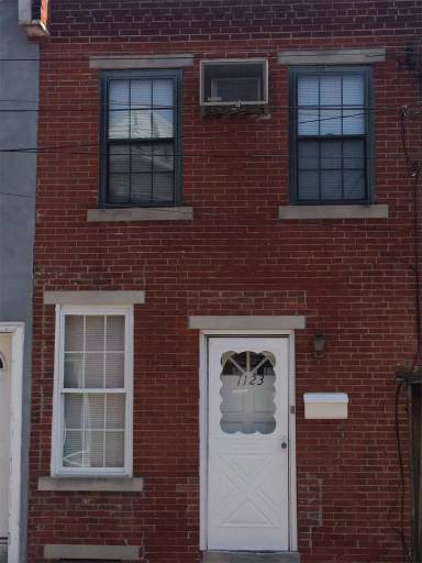 Main picture of 1125 S Clifton St