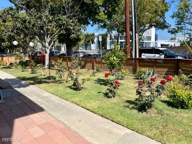 Main picture of 2041 Cloverfield Blvd