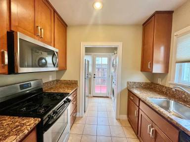 Main picture of 2919 Suncrest Dr