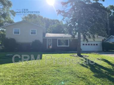 Main picture of 3408 Melody Ln E