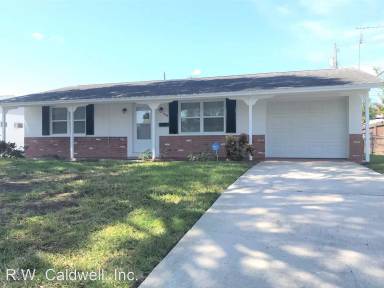 Main picture of 6564 26th Way N